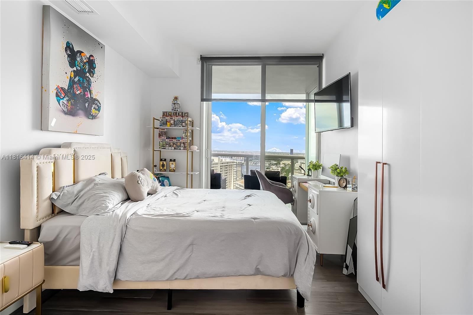 BEACH CLUB THREE CONDO - Residential