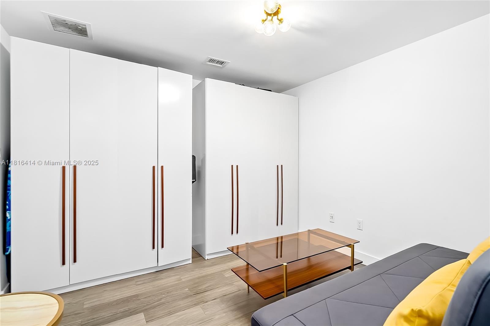 BEACH CLUB THREE CONDO - Residential