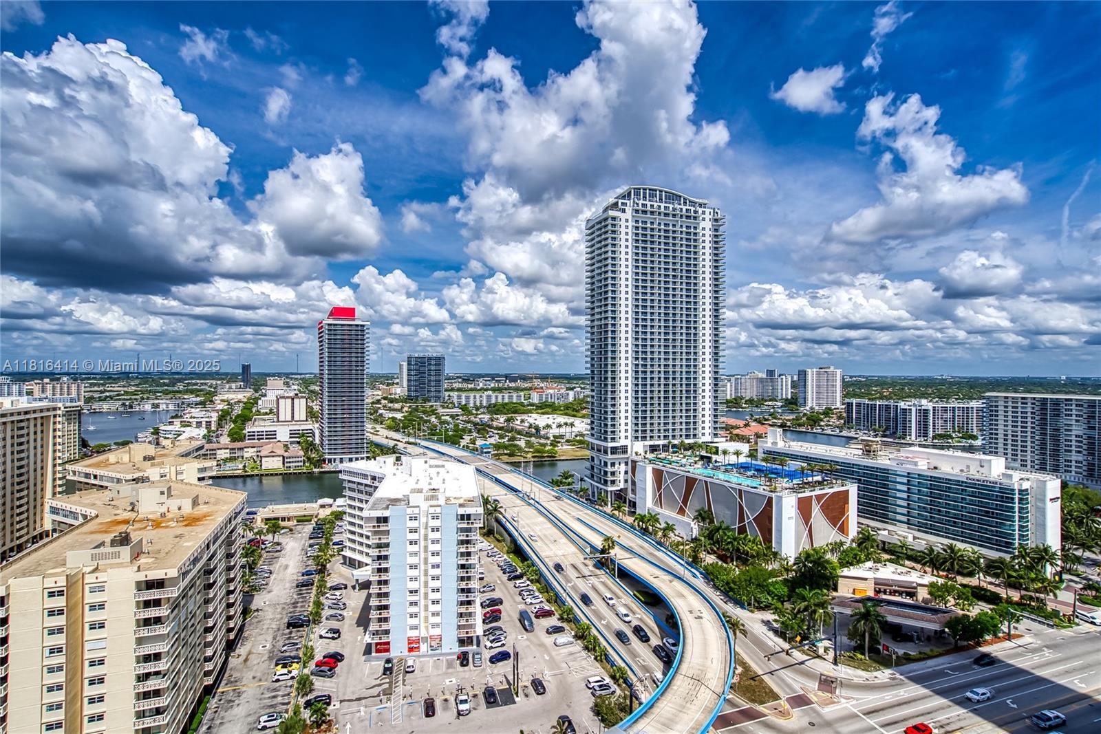 BEACH CLUB THREE CONDO - Residential