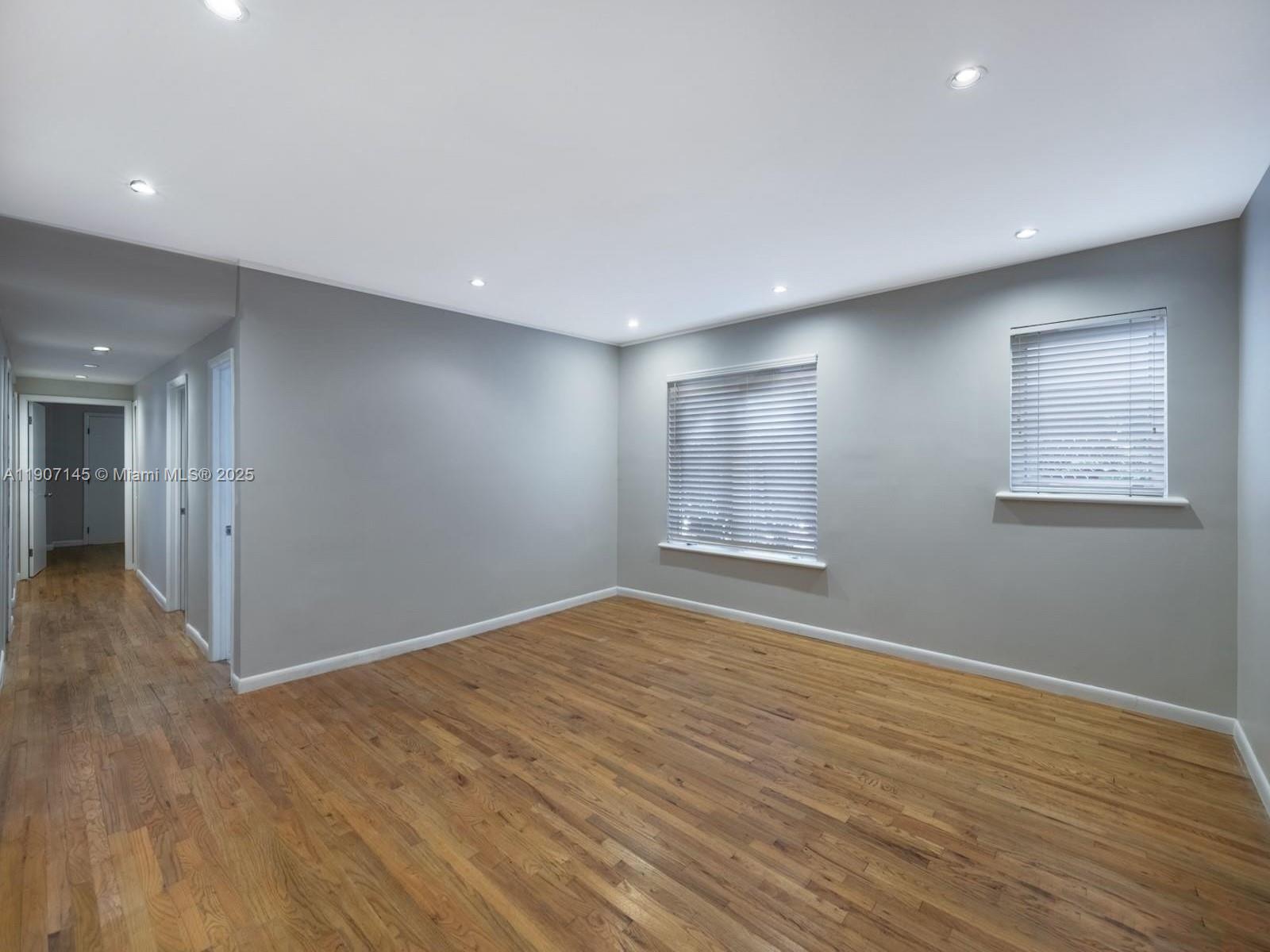 THE COCONUT OF SOUTH BEAC - Residential Lease