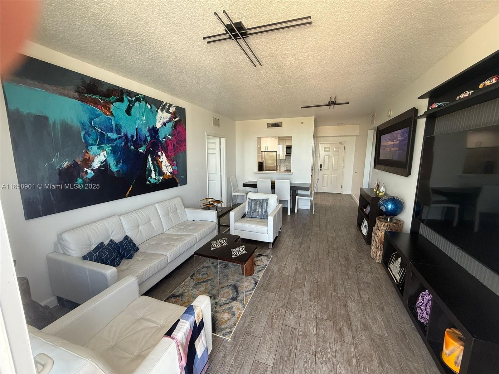 2600 SW 27th Ave 806