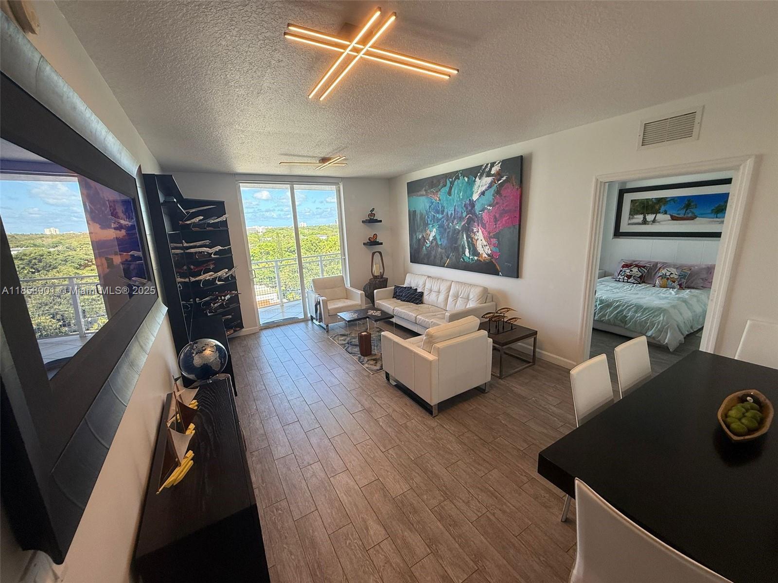 2600 SW 27th Ave 806