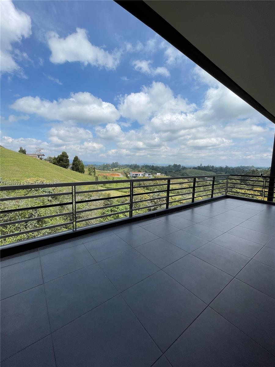 llanogrande Hills - Residential