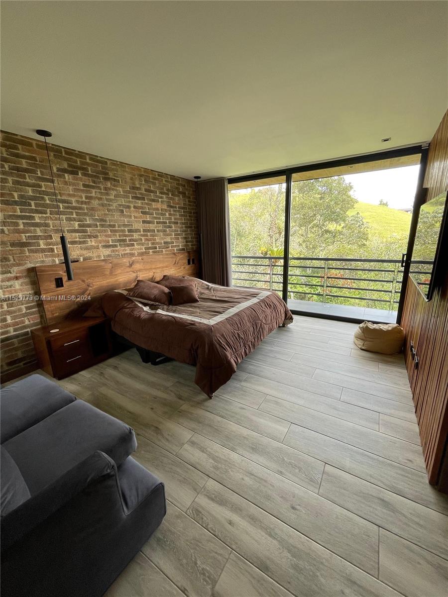 llanogrande Hills - Residential