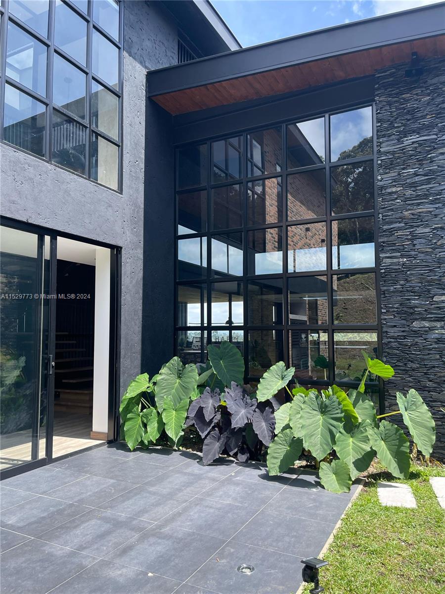 llanogrande Hills - Residential