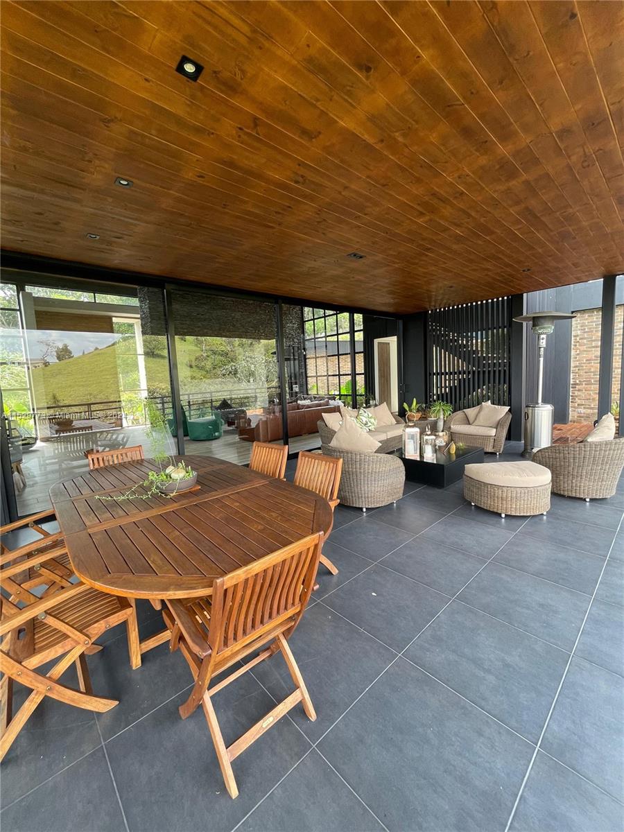 llanogrande Hills - Residential