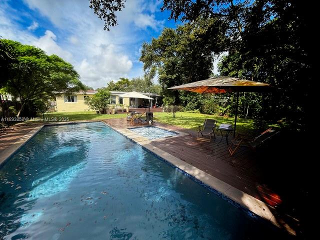 GRIFFING BISC PARK EST - Residential