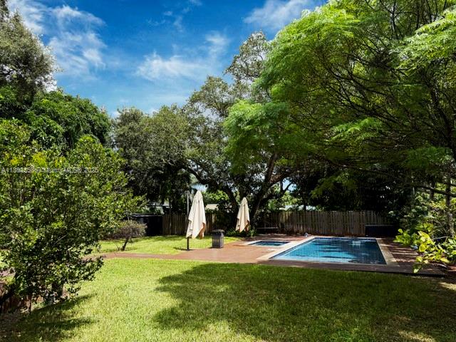 GRIFFING BISC PARK EST - Residential