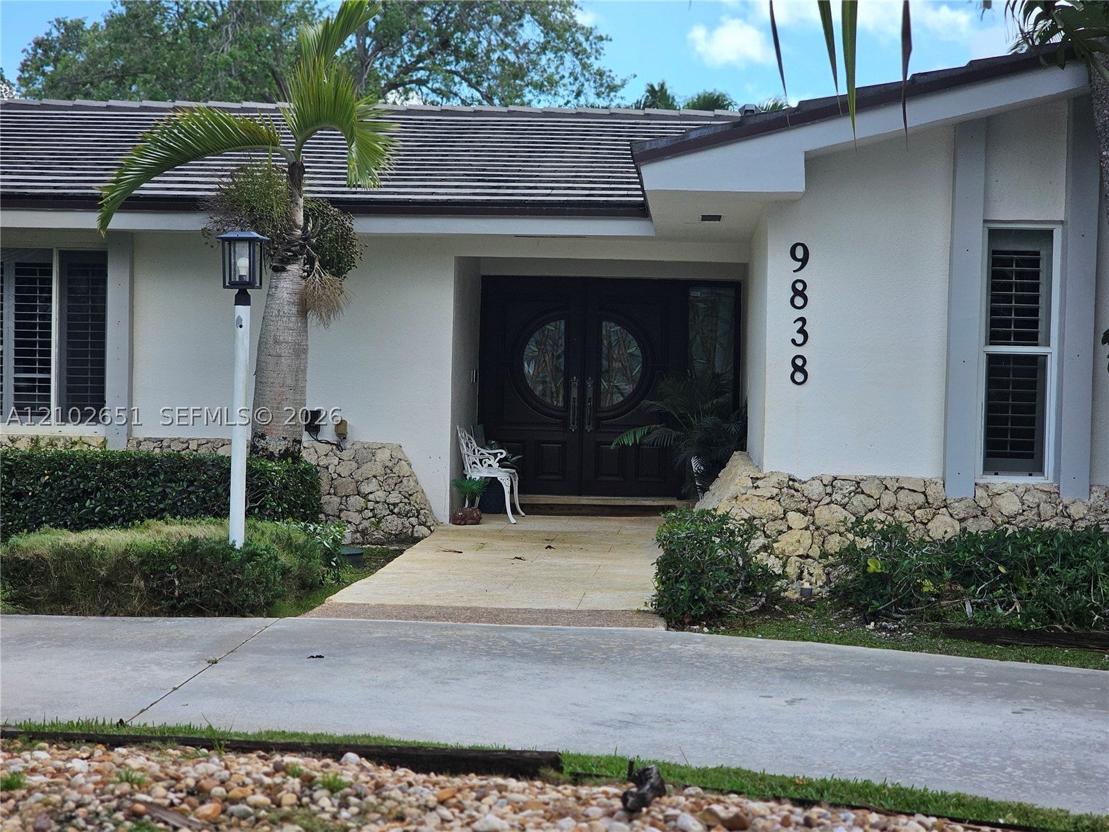 9838 SW 94th Ter