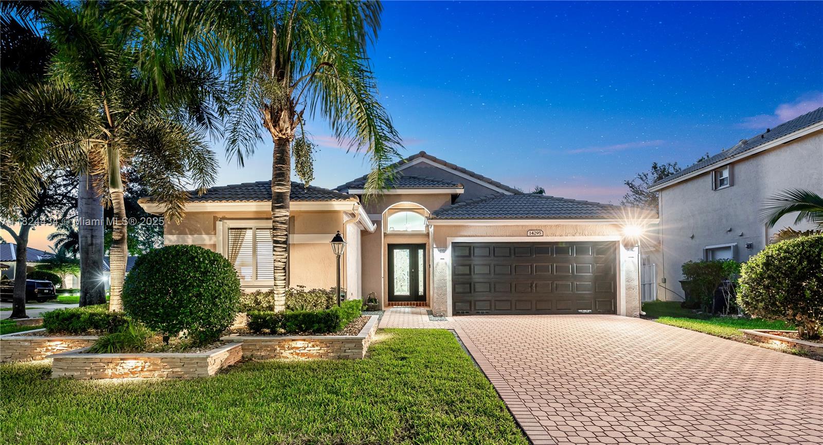 14295 Nw 18th Pl, Pembroke Pines, Miami-Dade County, Florida - 3 Bedrooms  
2 Bathrooms - 