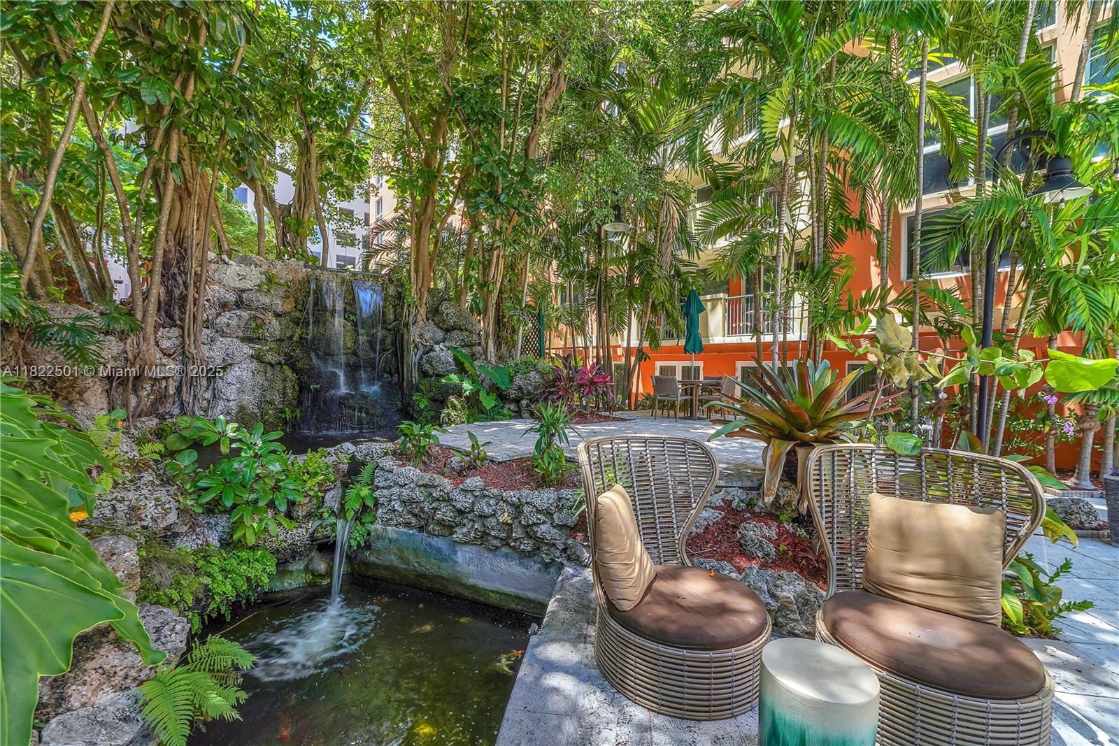 THE MUTINY CONDO - Residential Lease