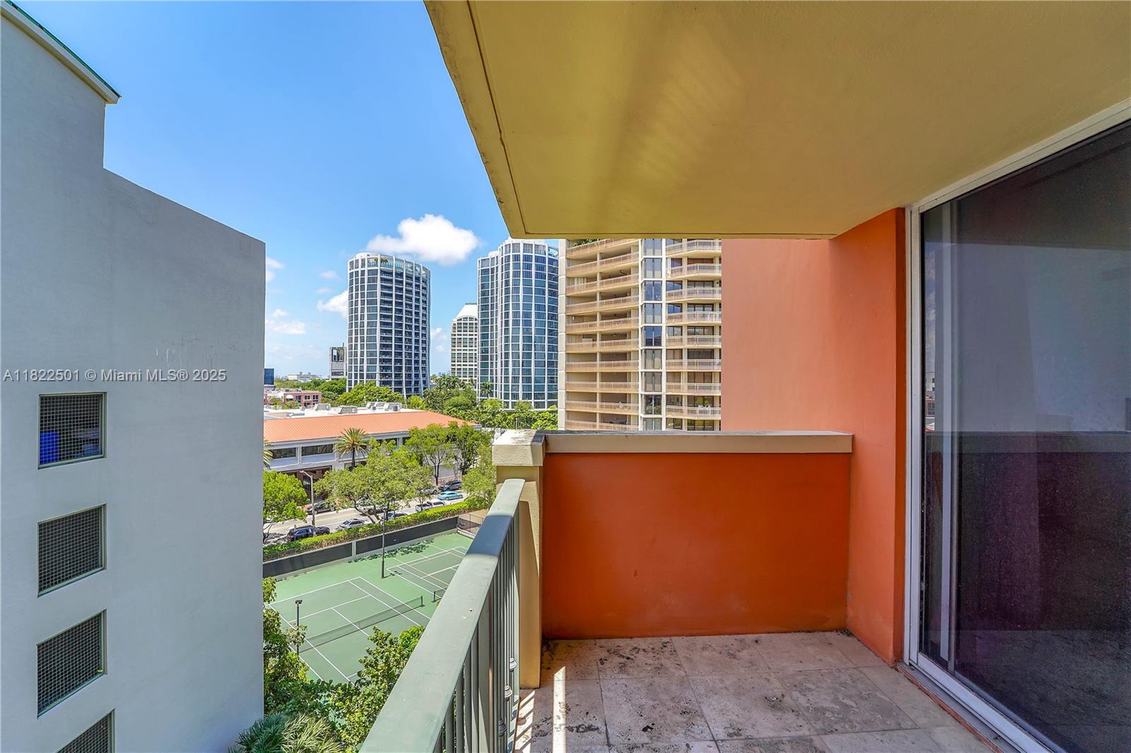 THE MUTINY CONDO - Residential Lease