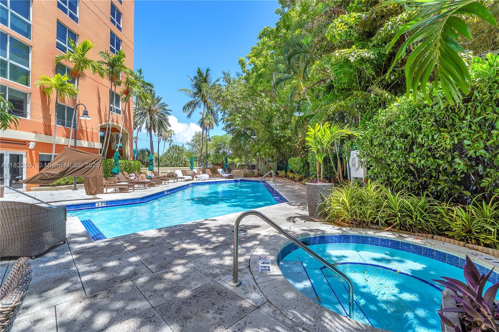 THE MUTINY CONDO - Residential Lease
