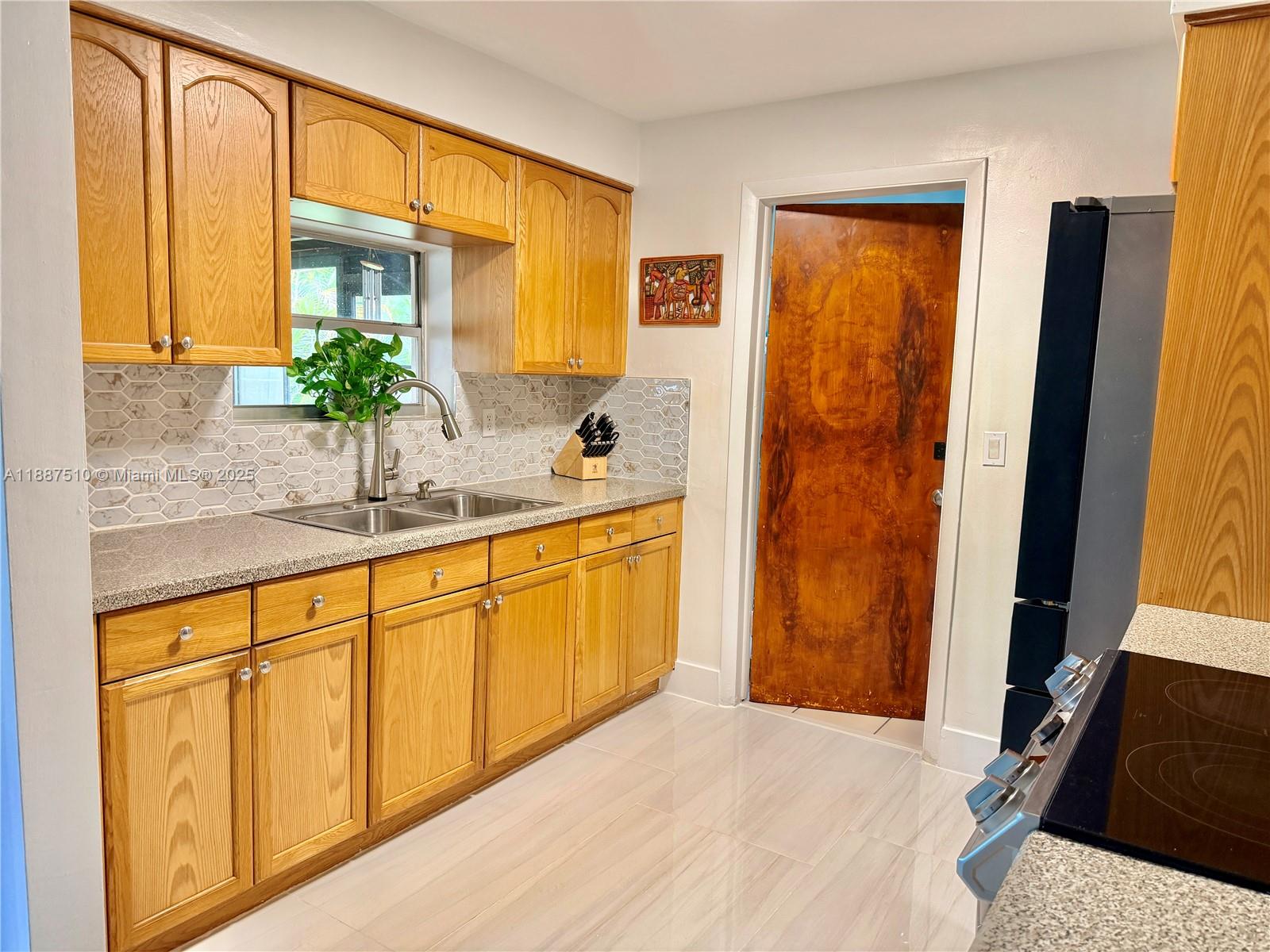 SUMMERTIME ISLES 1ST ADD - Residential