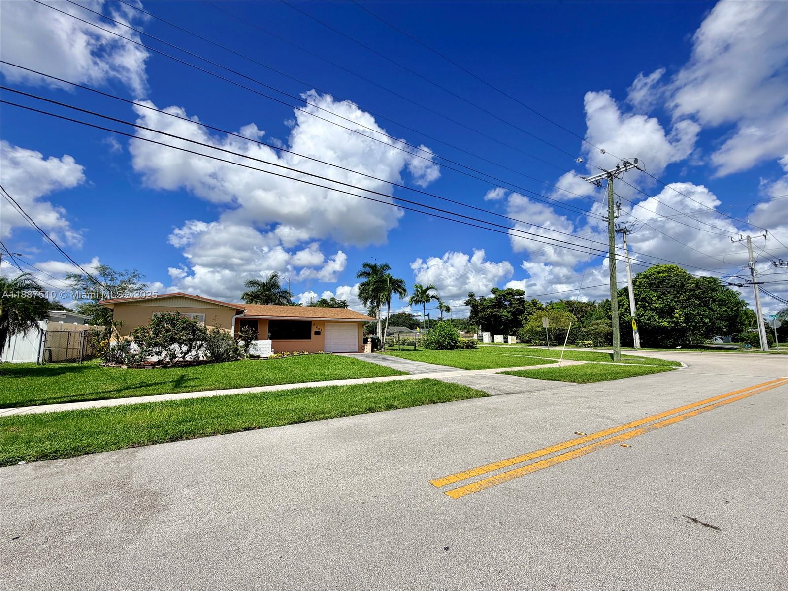 SUMMERTIME ISLES 1ST ADD - Residential