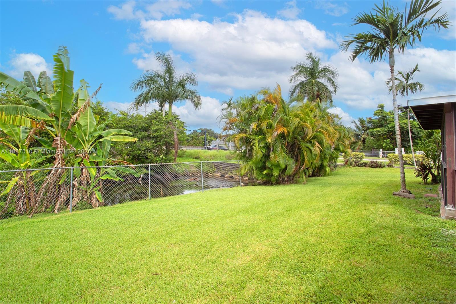 SUMMERTIME ISLES 1ST ADD - Residential