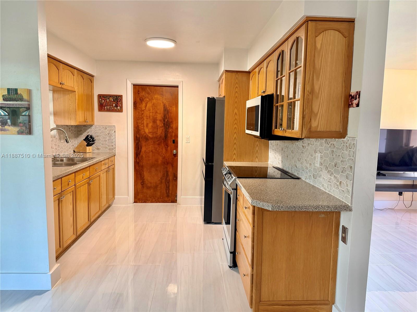 SUMMERTIME ISLES 1ST ADD - Residential