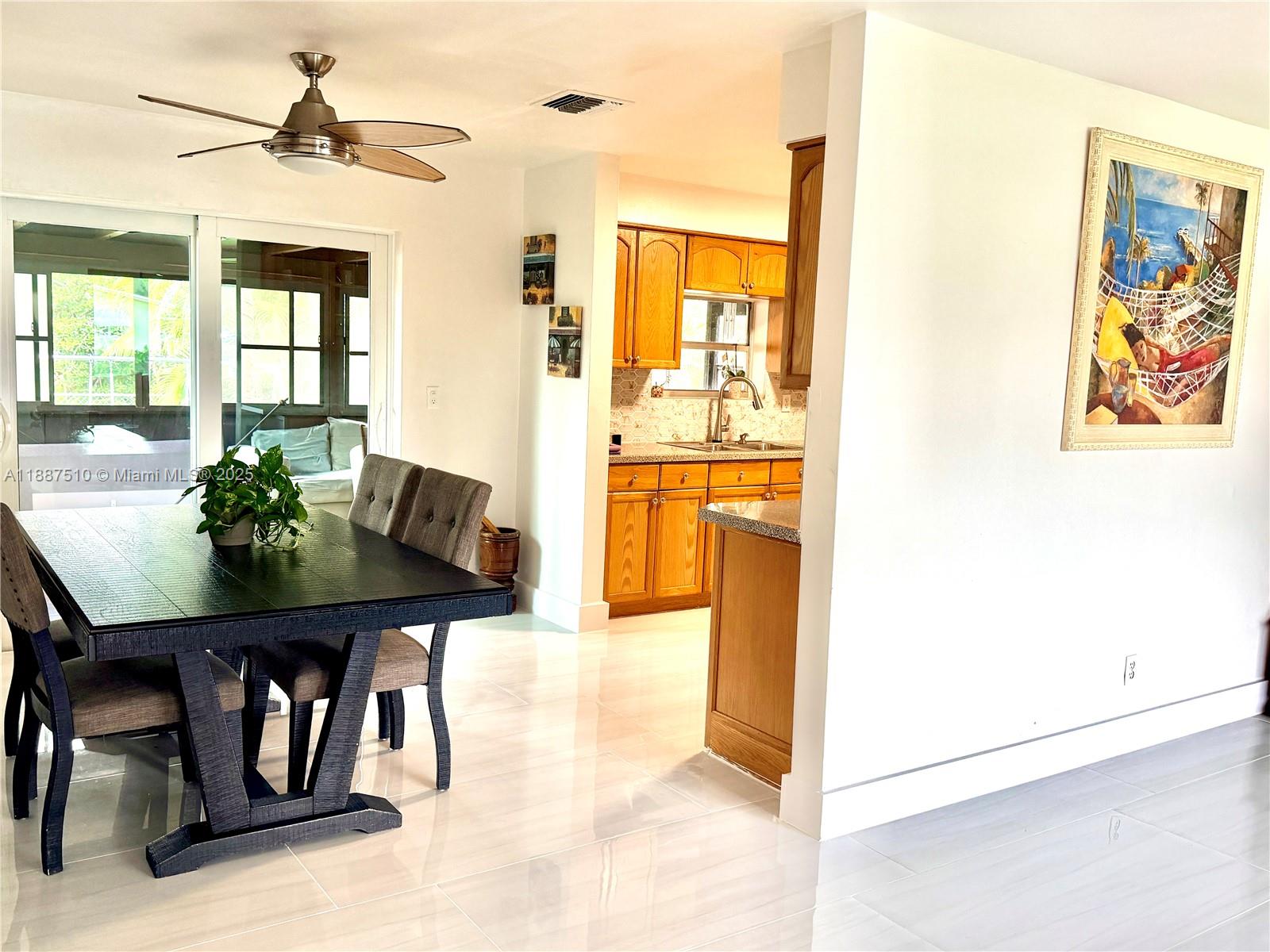 SUMMERTIME ISLES 1ST ADD - Residential