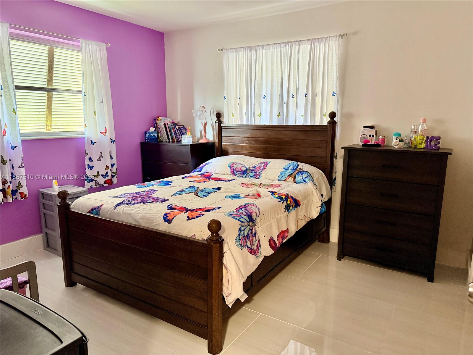 SUMMERTIME ISLES 1ST ADD - Residential