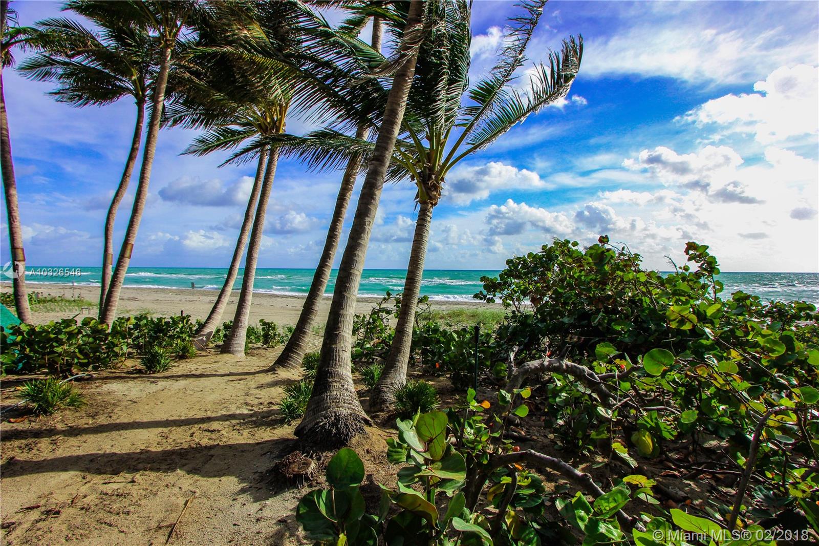 GOLDEN BEACH SEC C - Residential