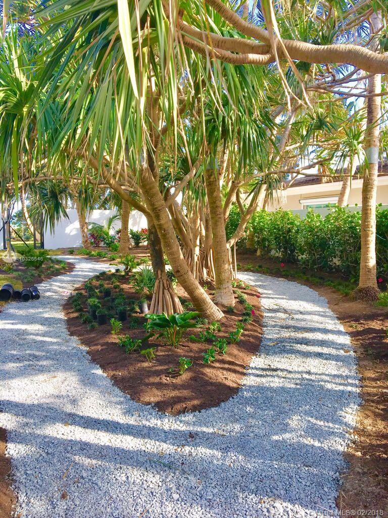 GOLDEN BEACH SEC C - Residential