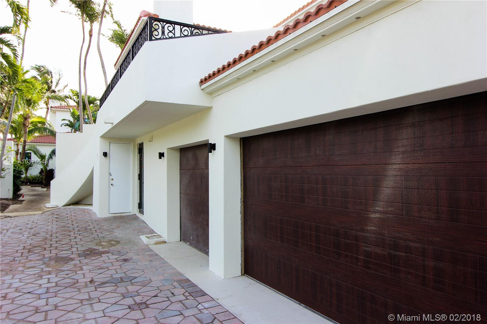 GOLDEN BEACH SEC C - Residential