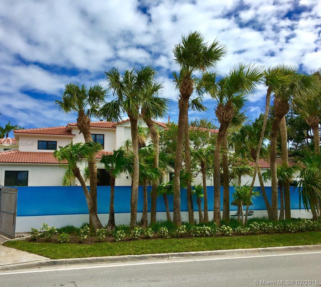 GOLDEN BEACH SEC C - Residential