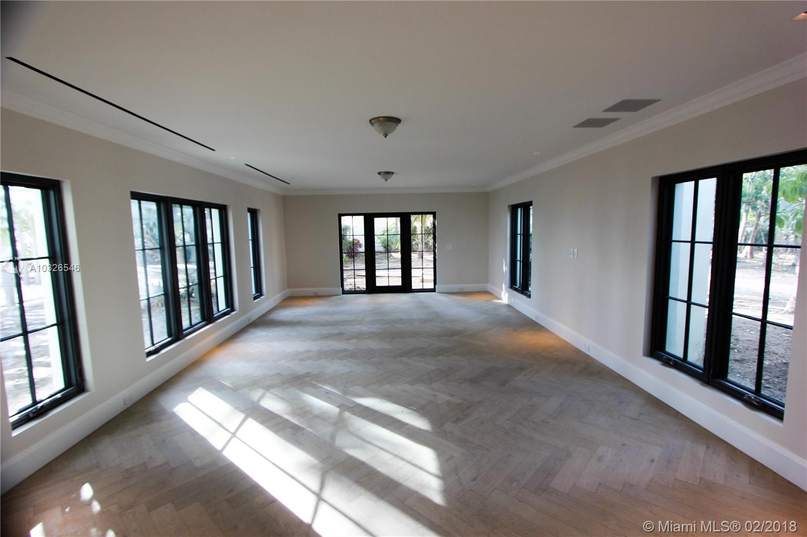 GOLDEN BEACH SEC C - Residential