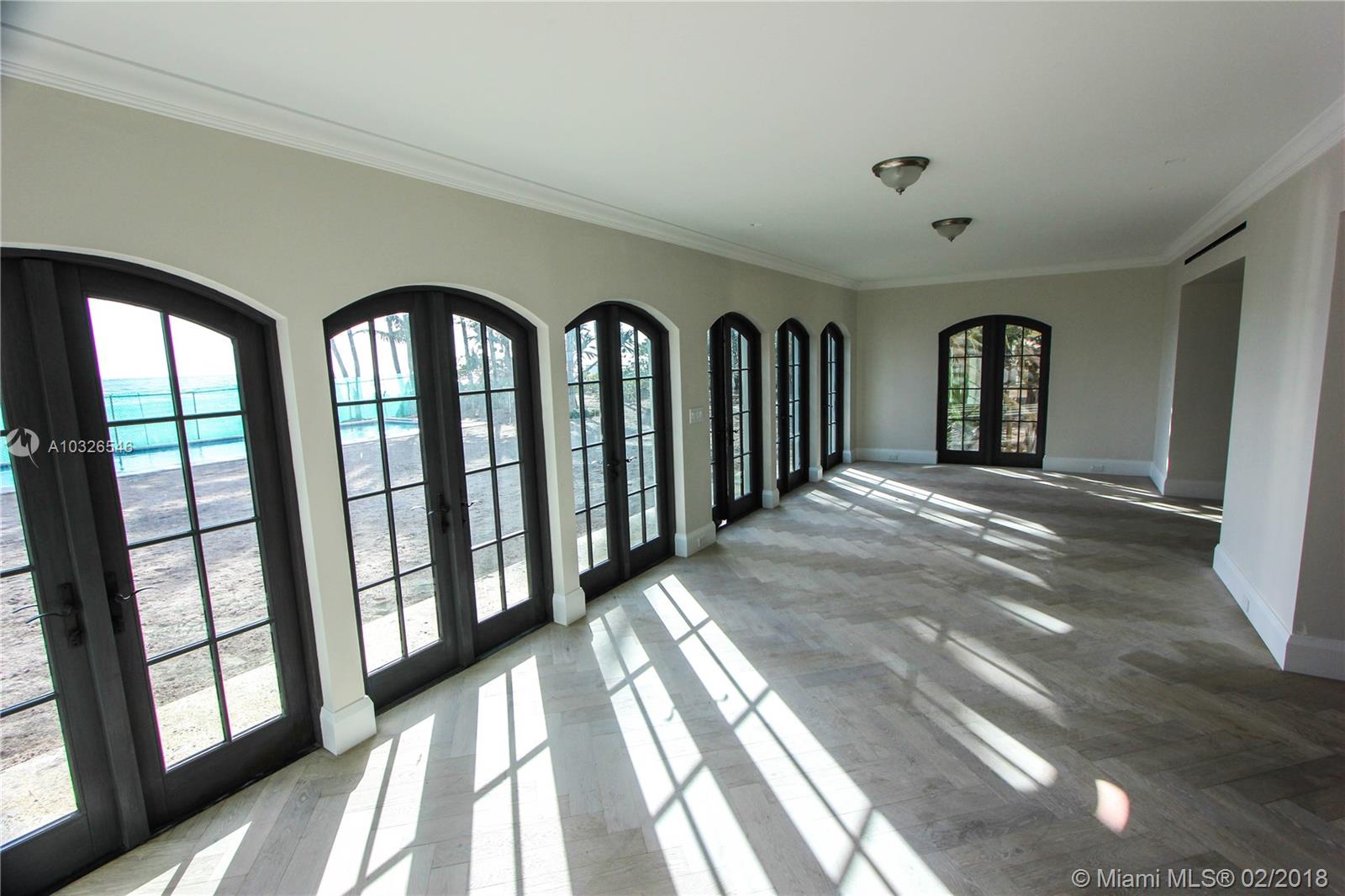 GOLDEN BEACH SEC C - Residential