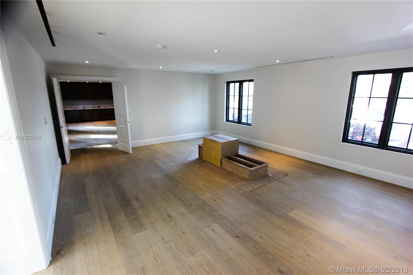 GOLDEN BEACH SEC C - Residential