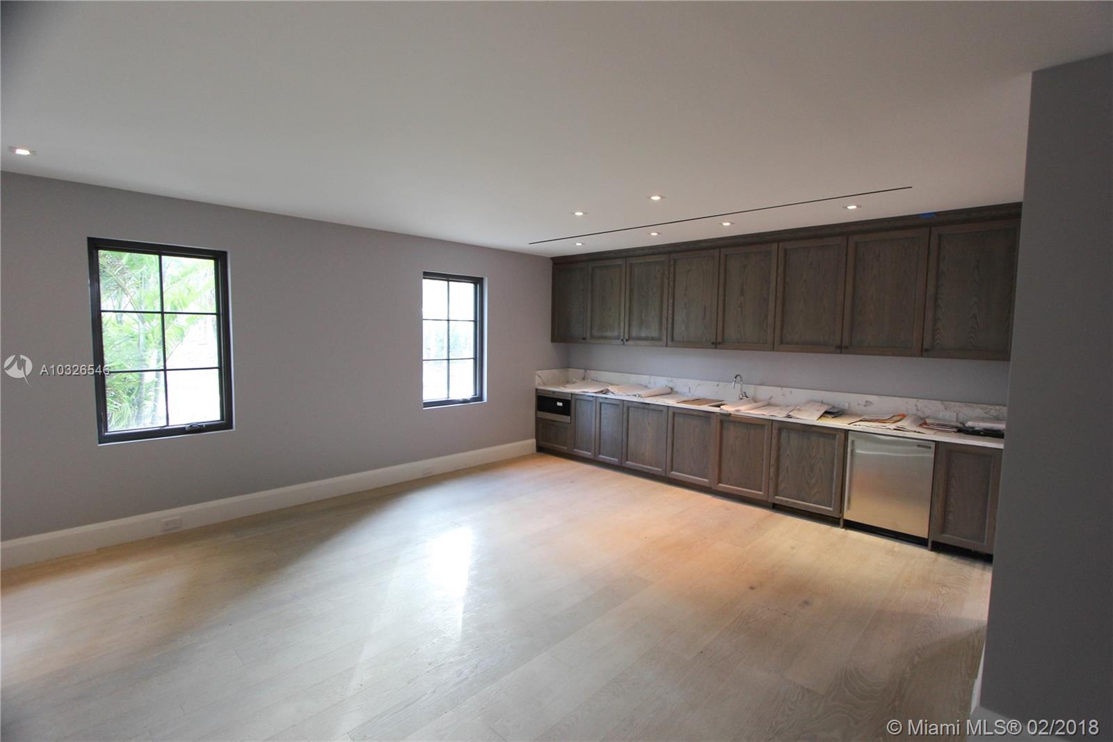 GOLDEN BEACH SEC C - Residential