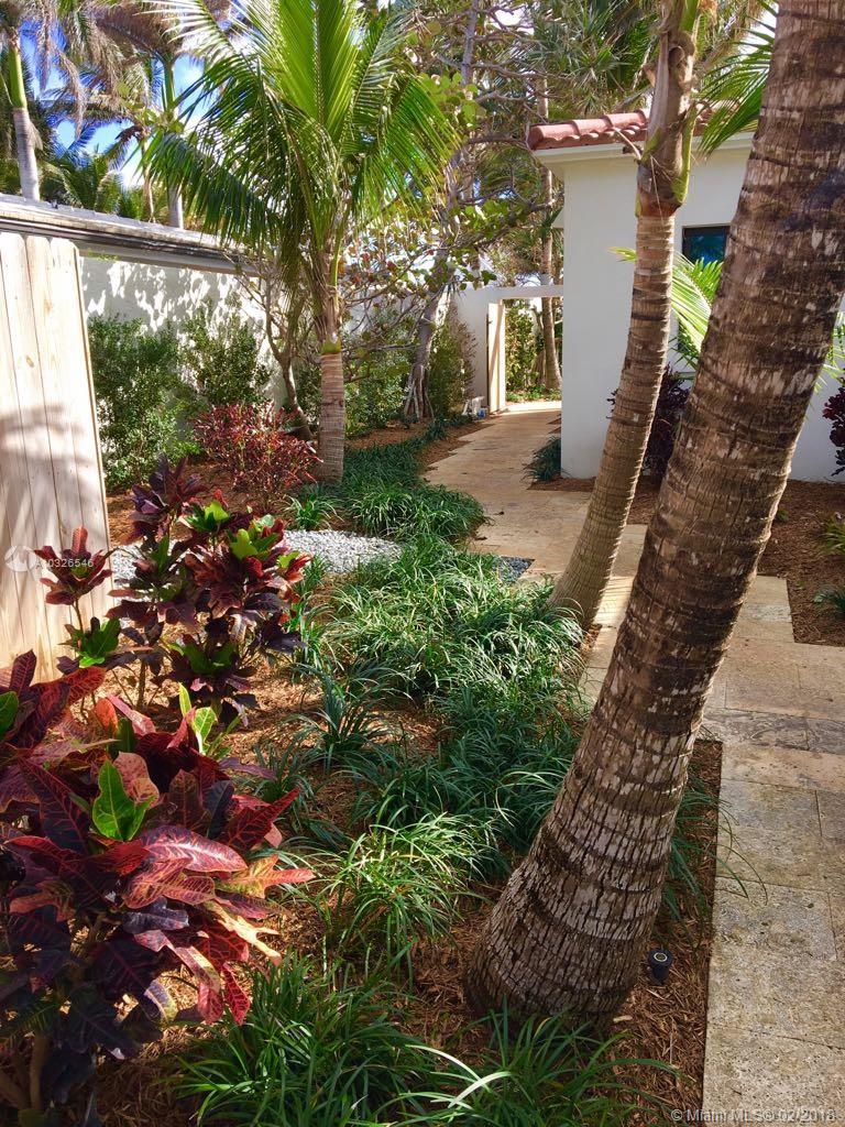 GOLDEN BEACH SEC C - Residential