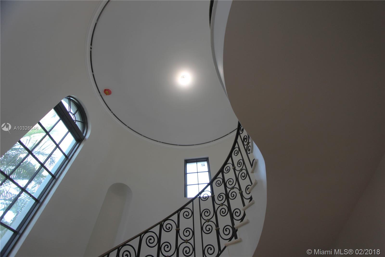 GOLDEN BEACH SEC C - Residential