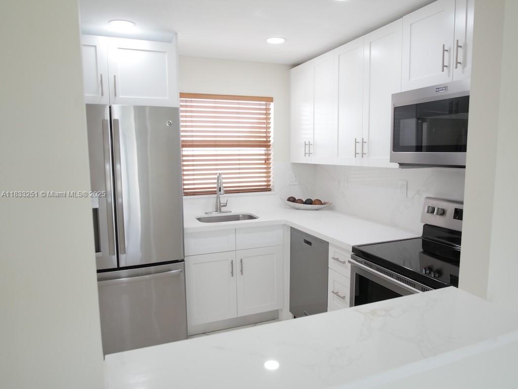 8891 Sunrise Lakes Blvd 308