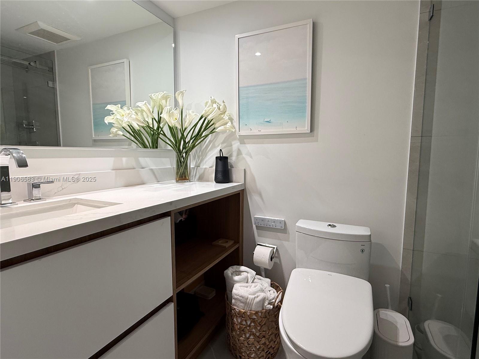 CASA DEL MAR CONDO - Residential Lease