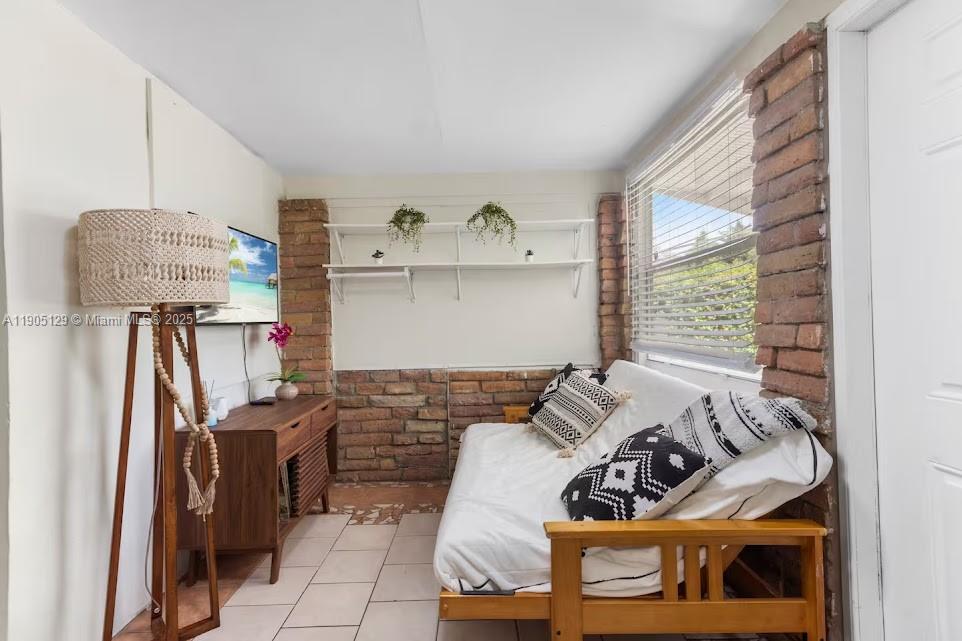 SHORES ESTATES - Residential