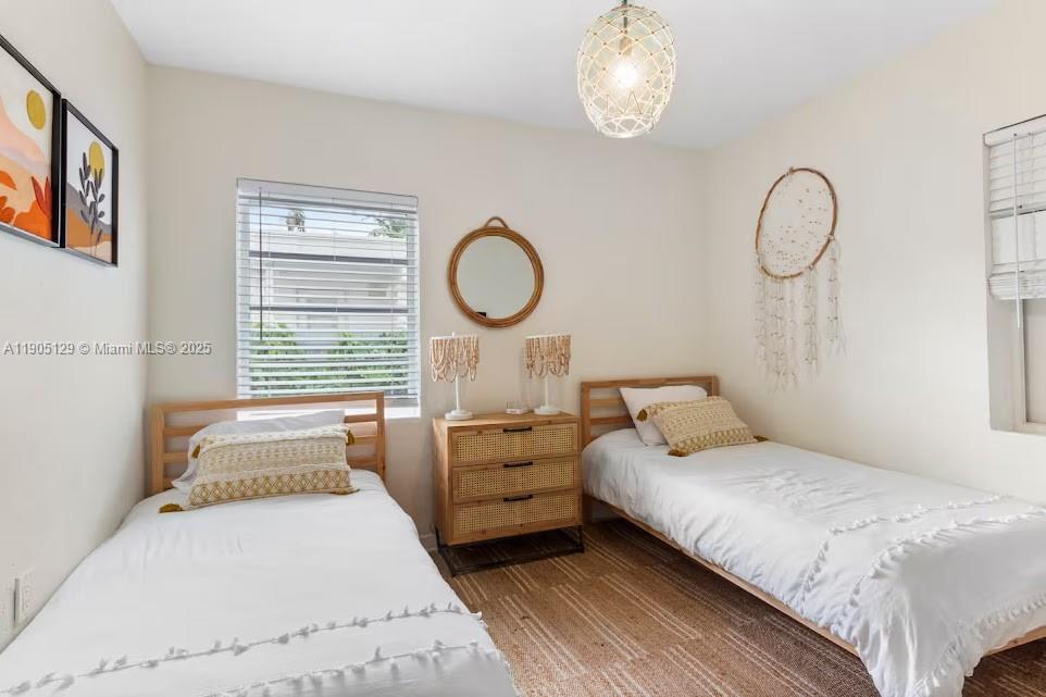 SHORES ESTATES - Residential