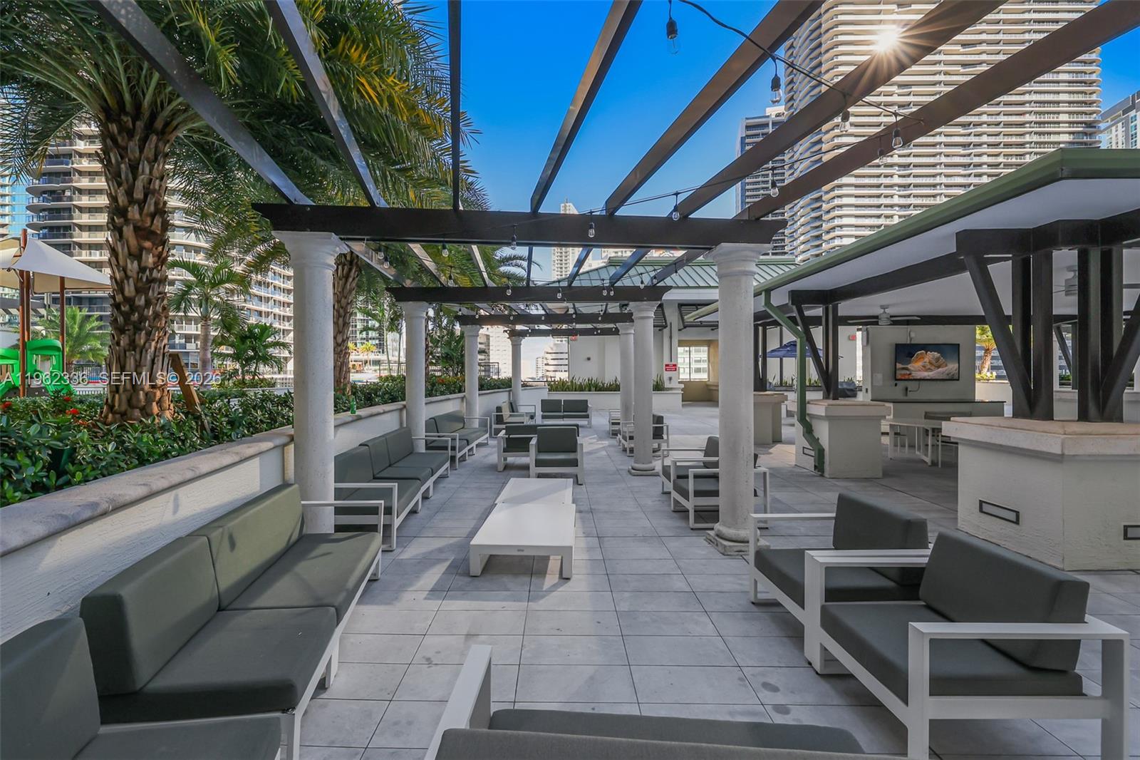 NINE AT MARY BRICKELL VIL - Residential