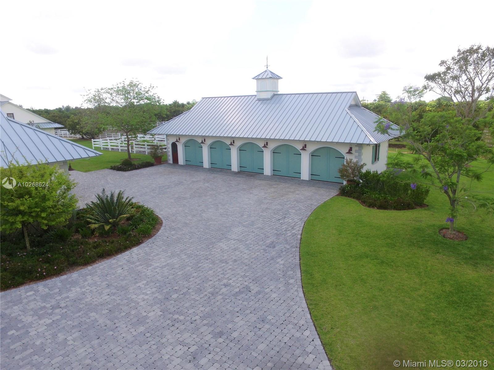 Redland Multi Folio 25 AC - Residential