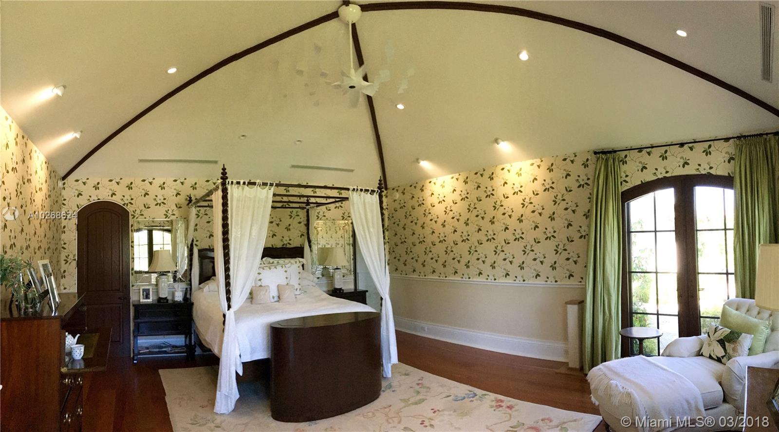 Redland Multi Folio 25 AC - Residential