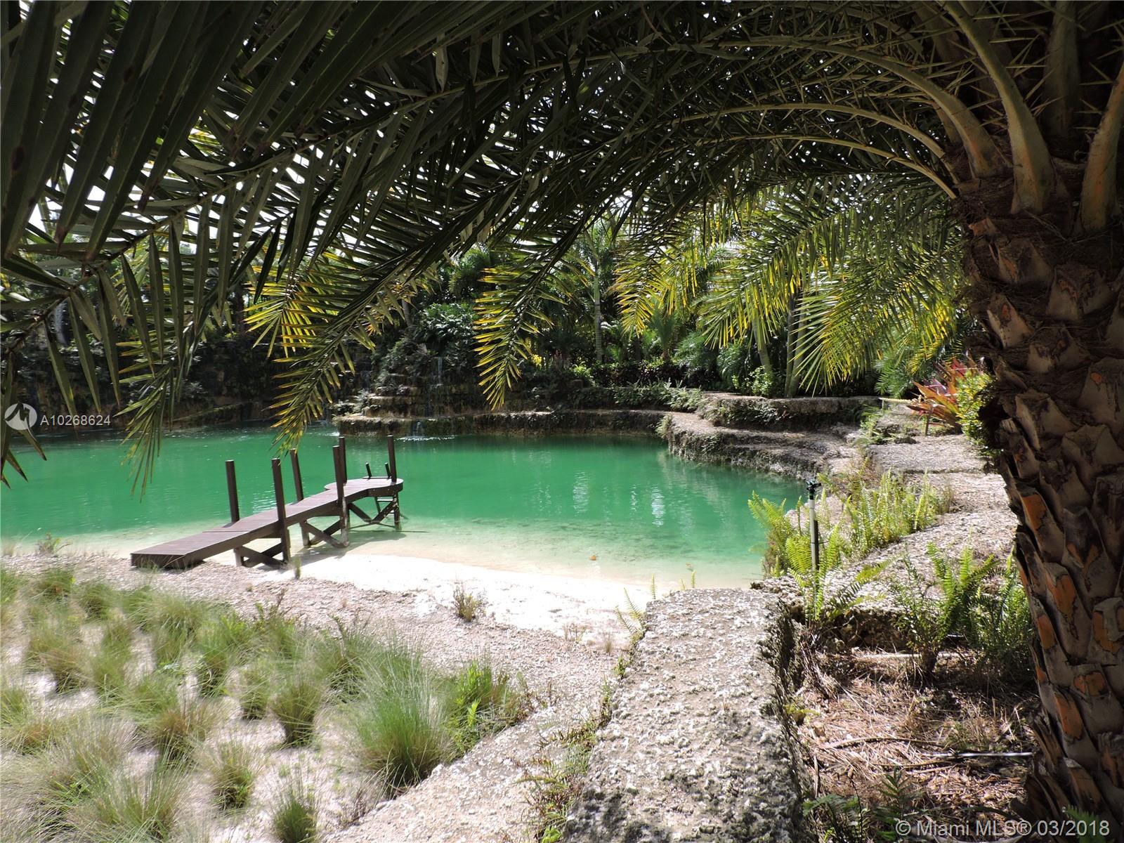 Redland Multi Folio 25 AC - Residential