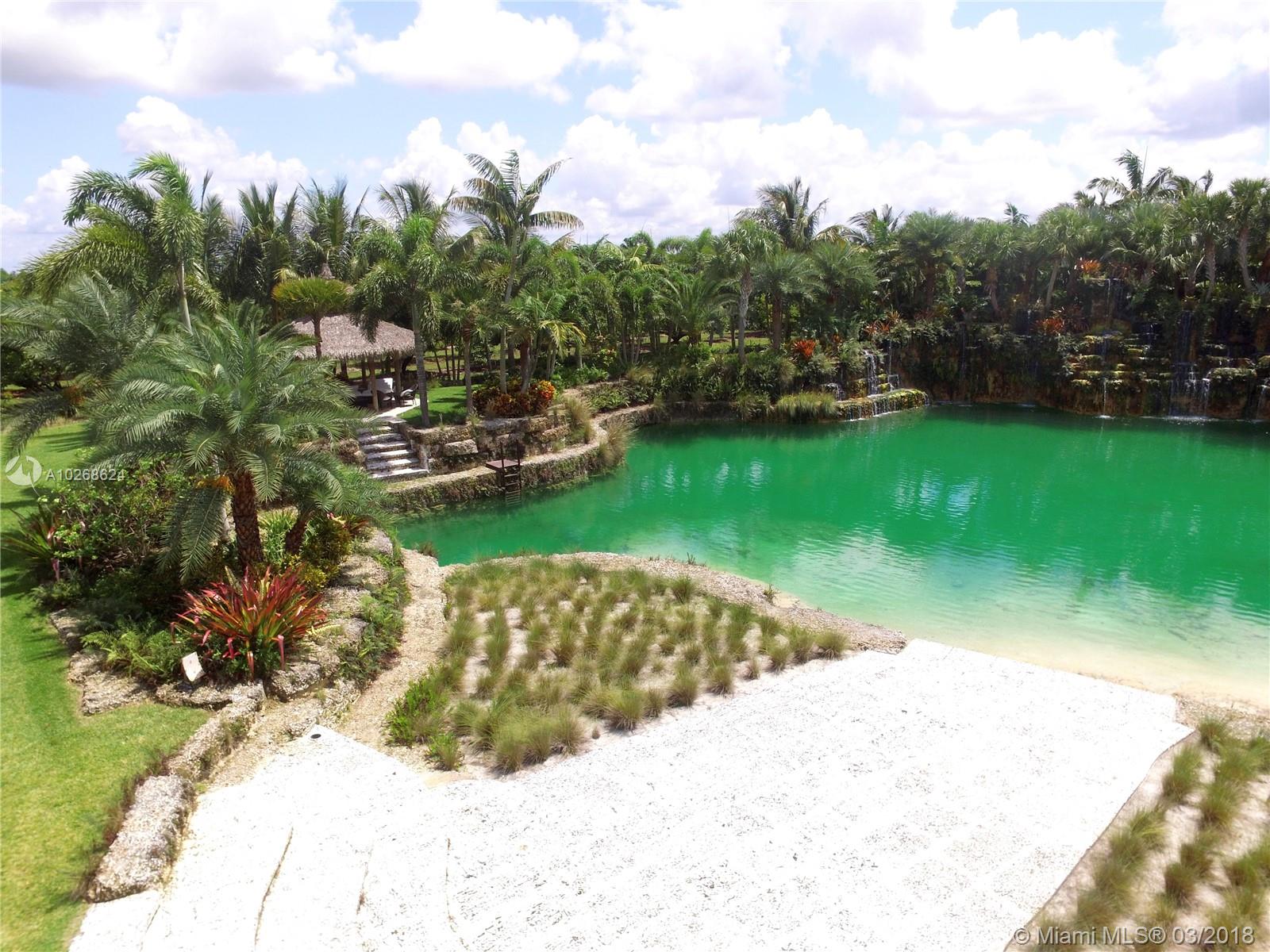 Redland Multi Folio 25 AC - Residential