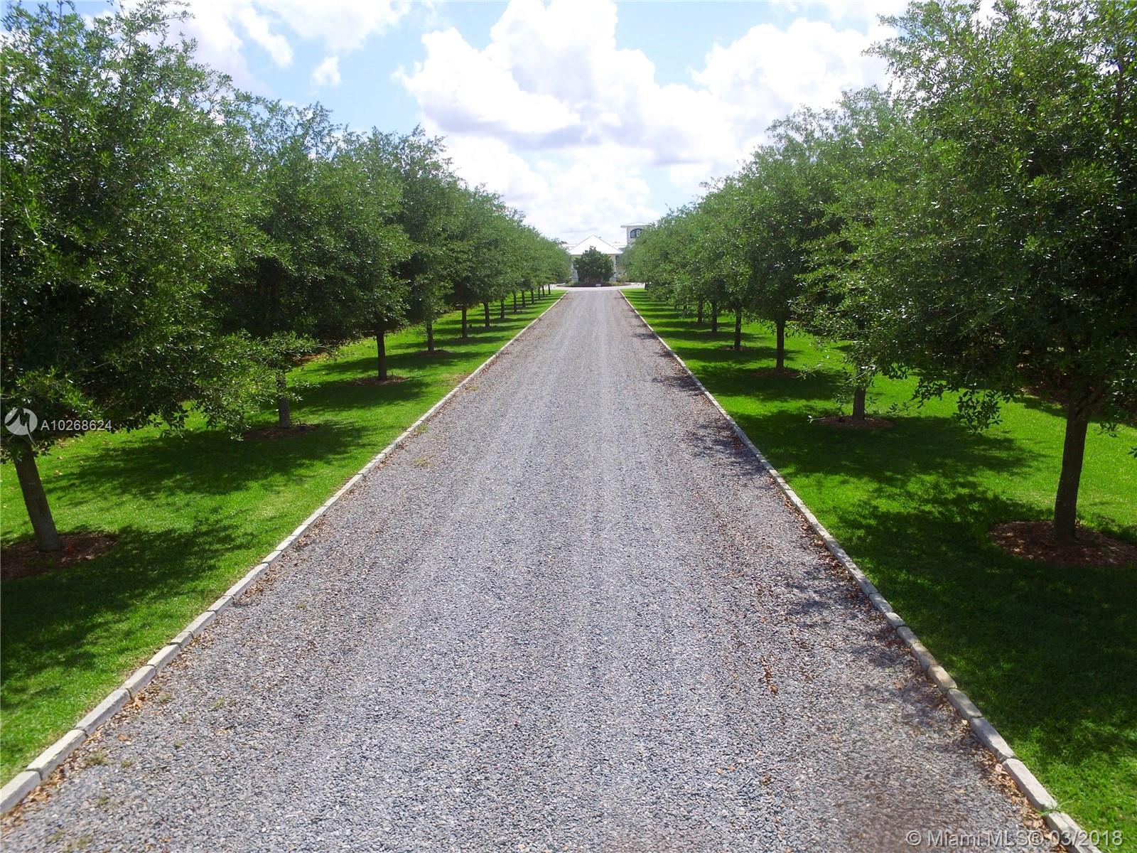 Redland Multi Folio 25 AC - Residential