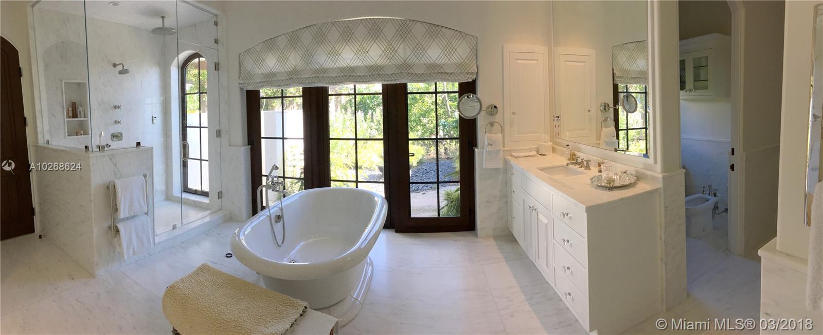 Redland Multi Folio 25 AC - Residential