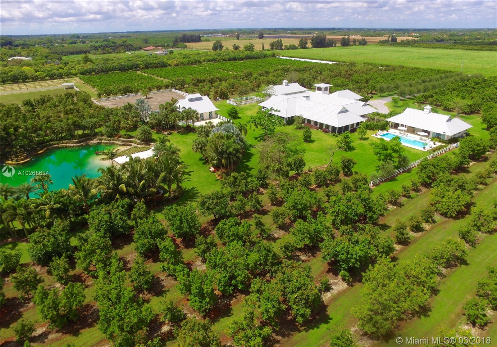 Redland Multi Folio 25 AC - Residential