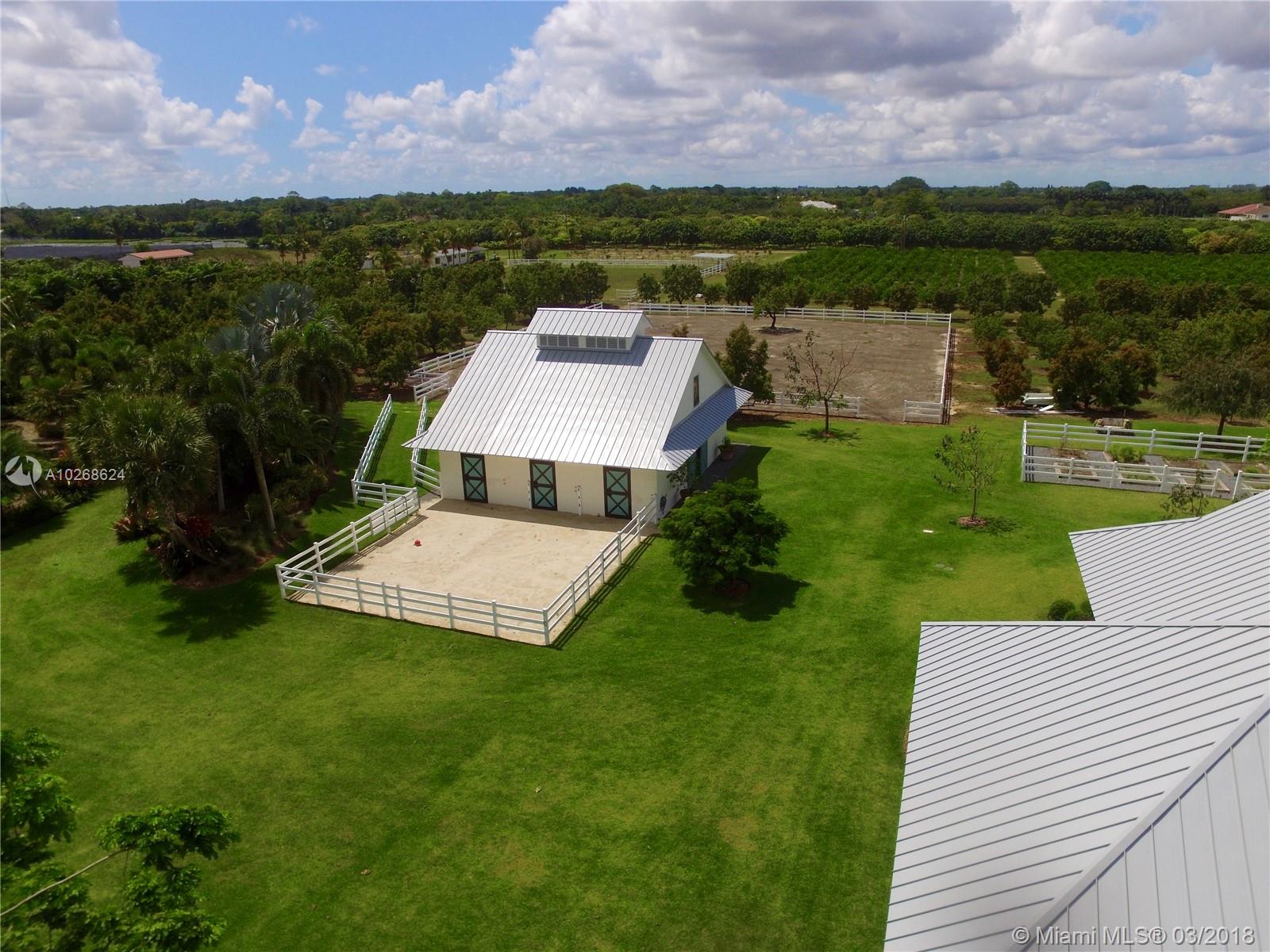 Redland Multi Folio 25 AC - Residential