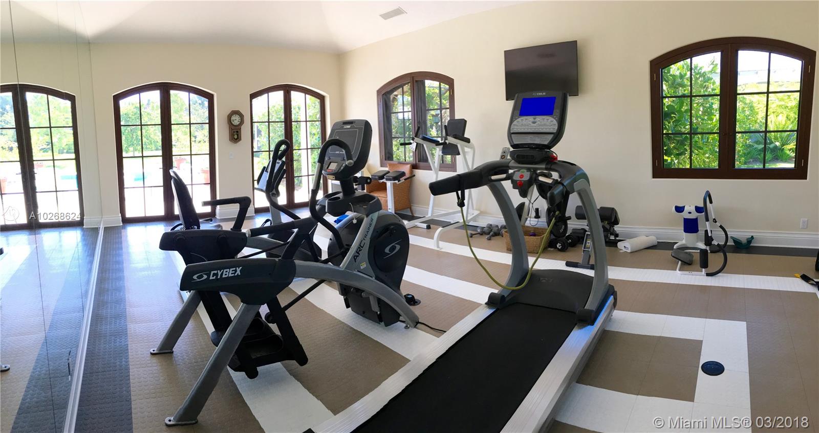 Redland Multi Folio 25 AC - Residential