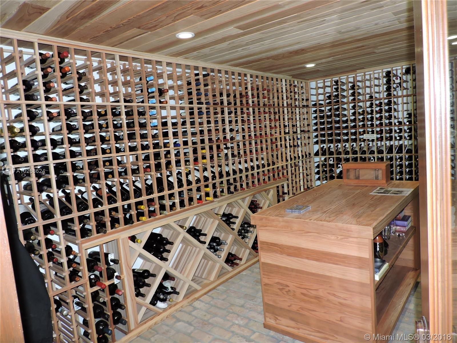 Redland Multi Folio 25 AC - Residential