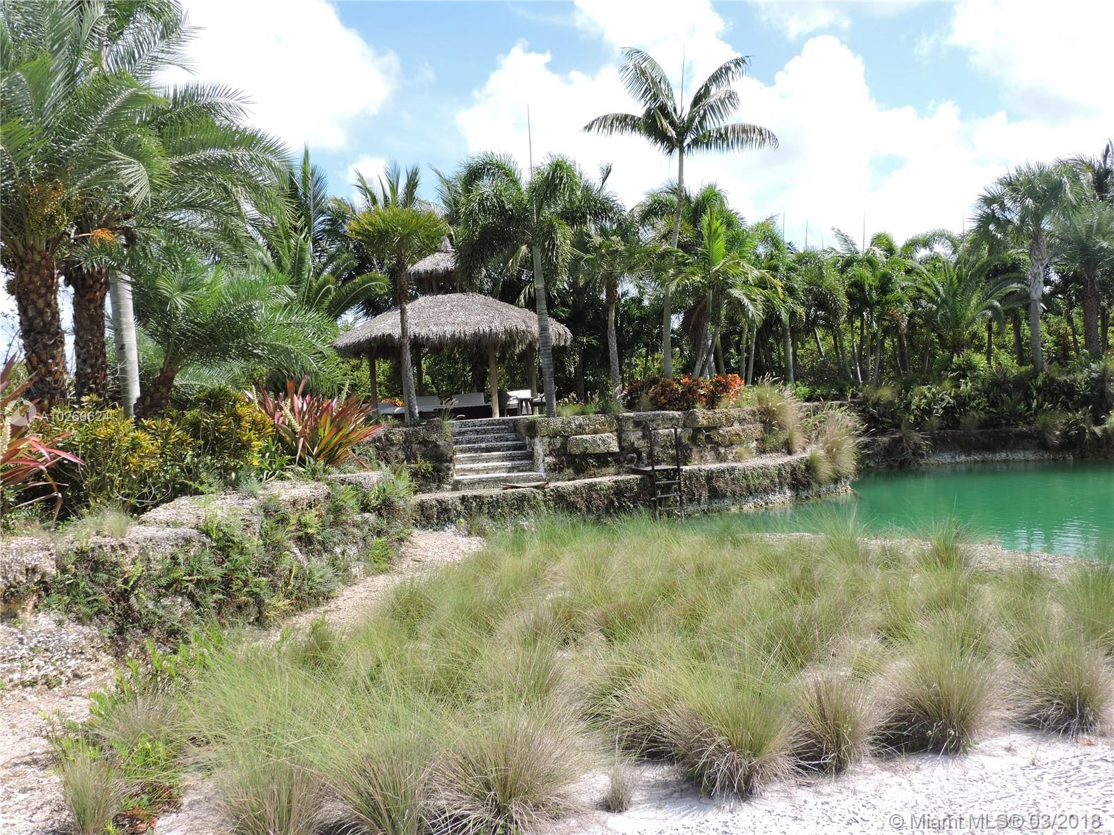 Redland Multi Folio 25 AC - Residential