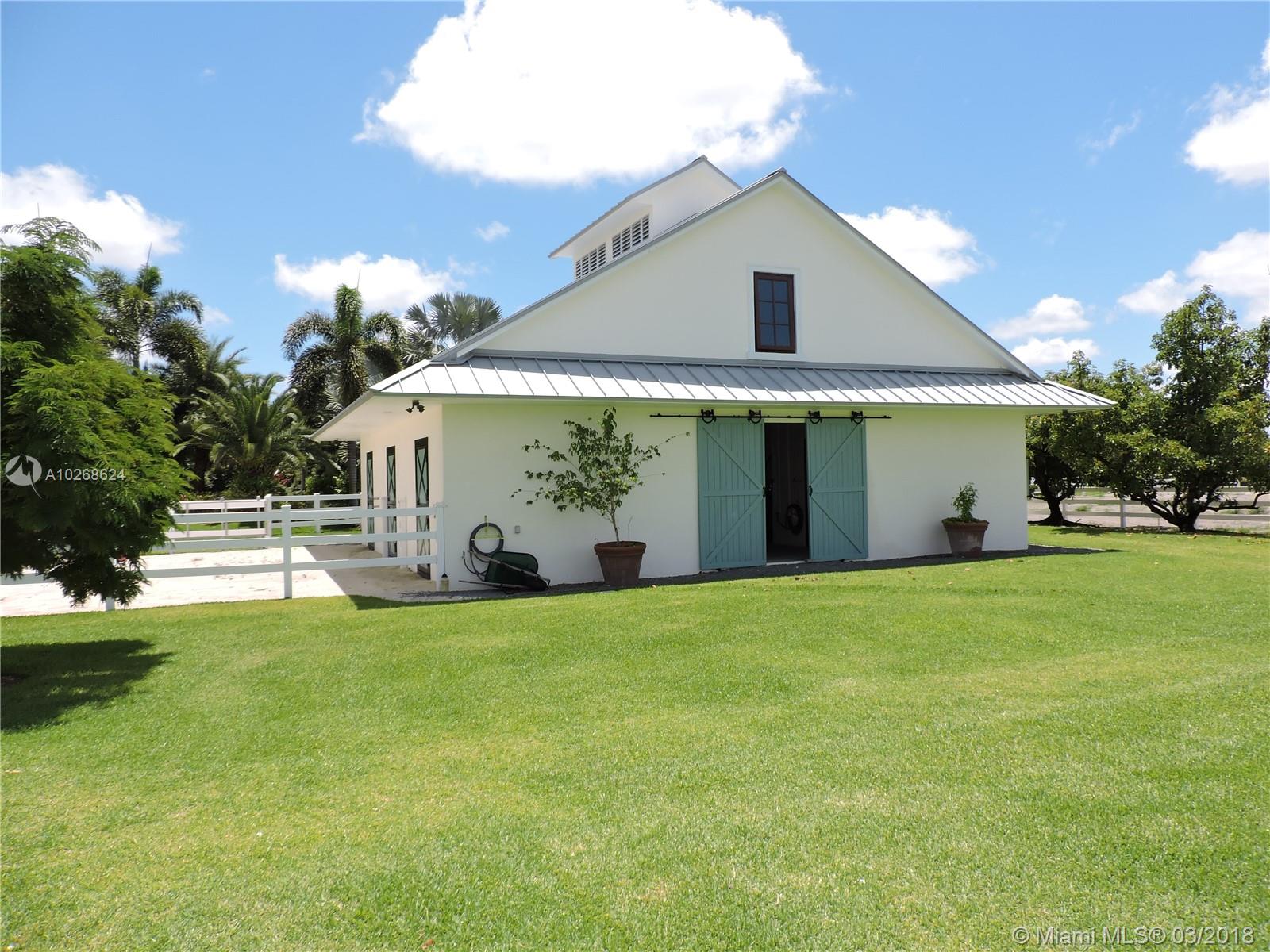 Redland Multi Folio 25 AC - Residential